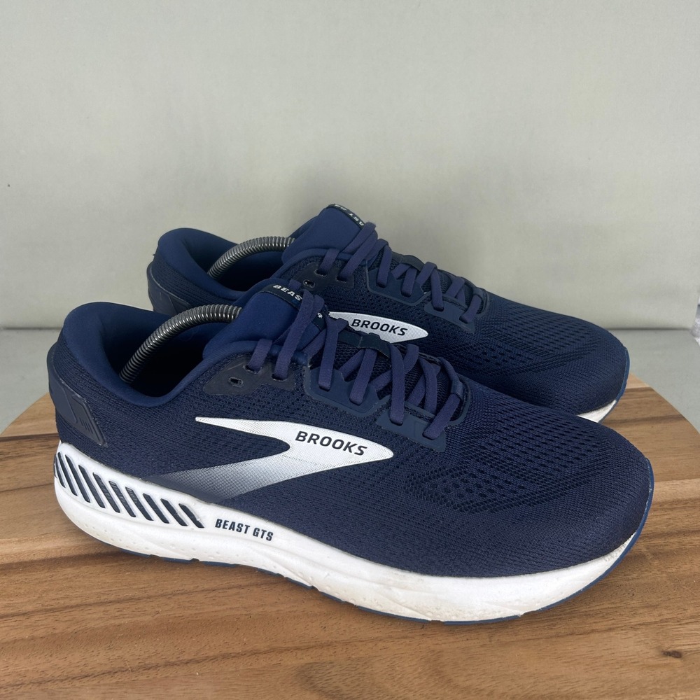 Brooks Beast GTS 24 Mens Navy Blue Running Shoes 1104254E452 Size 11 4E Wide